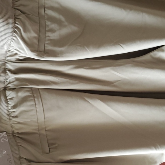 Soft Surroundings sage green lively cargo  jogger ankle SZ 2X - Picture 9 of 12